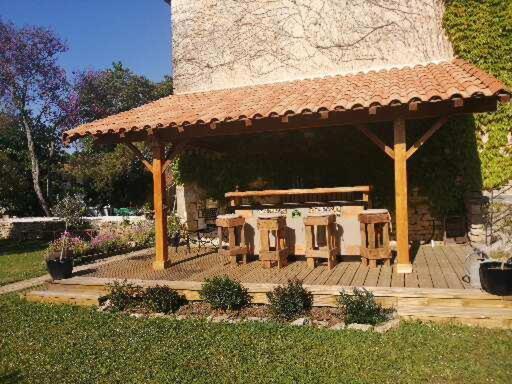 Traditional Stone Cottage Condac المظهر الخارجي الصورة